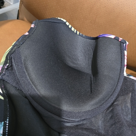 ⭐️40% Off⭐️ Terra & Sky Plus Tropical Floral Molded Cup One-piece Swimsuit - Picture 12 of 16